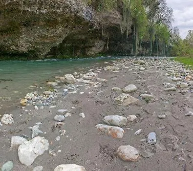 Del Monastero