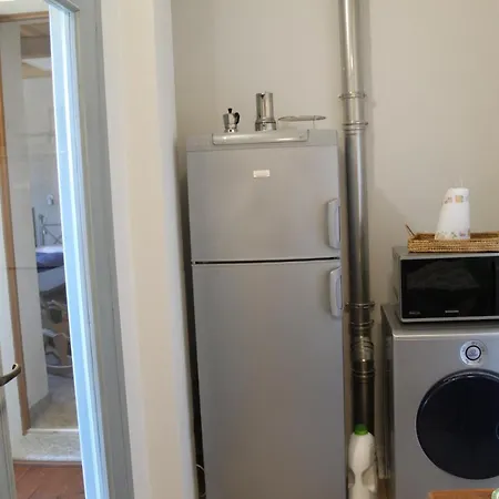 Del Monastero Daire *